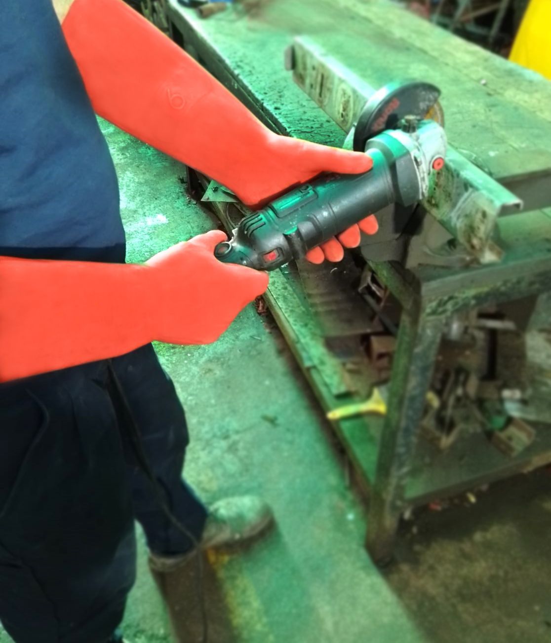 Guantes de látex, nitrilo o vinilo: cuál elegir
